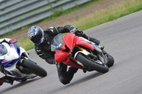 Rockingham-no-limits-trackday;enduro-digital-images;event-digital-images;eventdigitalimages;no-limits-trackdays;peter-wileman-photography;racing-digital-images;rockingham-raceway-northamptonshire;rockingham-trackday-photographs;trackday-digital-images;trackday-photos