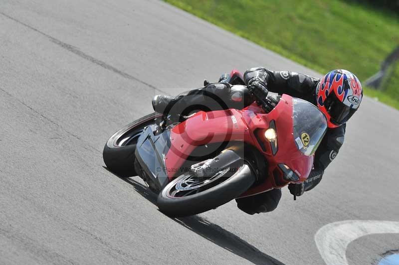 anglesey;brands hatch;cadwell park;croft;donington park;enduro digital images;event digital images;eventdigitalimages;mallory;no limits;oulton park;peter wileman photography;racing digital images;silverstone;snetterton;trackday digital images;trackday photos;welsh 2 day enduro