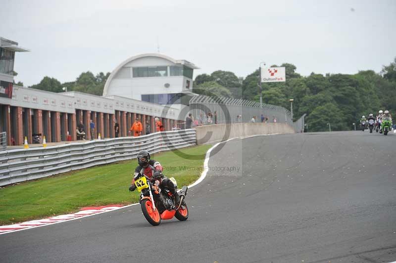 enduro digital images;event digital images;eventdigitalimages;no limits trackdays;oulton no limits trackday;oulton park cheshire;oulton trackday photographs;peter wileman photography;racing digital images;trackday digital images;trackday photos