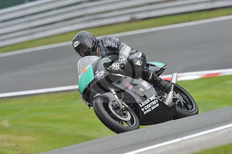 enduro digital images;event digital images;eventdigitalimages;no limits trackdays;oulton no limits trackday;oulton park cheshire;oulton trackday photographs;peter wileman photography;racing digital images;trackday digital images;trackday photos