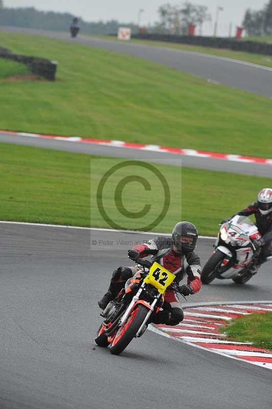 enduro digital images;event digital images;eventdigitalimages;no limits trackdays;oulton no limits trackday;oulton park cheshire;oulton trackday photographs;peter wileman photography;racing digital images;trackday digital images;trackday photos