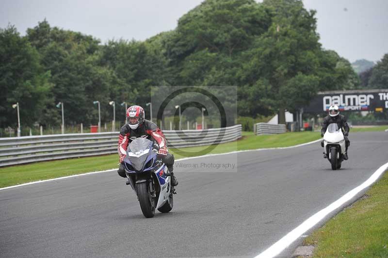 enduro digital images;event digital images;eventdigitalimages;no limits trackdays;oulton no limits trackday;oulton park cheshire;oulton trackday photographs;peter wileman photography;racing digital images;trackday digital images;trackday photos