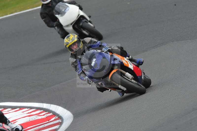 enduro digital images;event digital images;eventdigitalimages;no limits trackdays;oulton no limits trackday;oulton park cheshire;oulton trackday photographs;peter wileman photography;racing digital images;trackday digital images;trackday photos