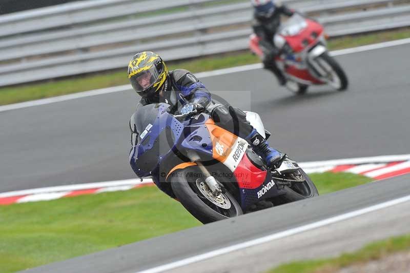 enduro digital images;event digital images;eventdigitalimages;no limits trackdays;oulton no limits trackday;oulton park cheshire;oulton trackday photographs;peter wileman photography;racing digital images;trackday digital images;trackday photos