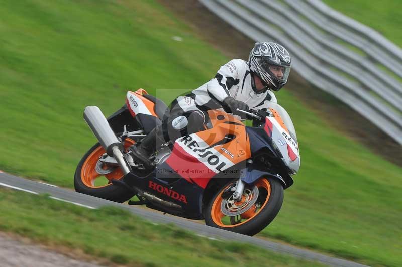 enduro digital images;event digital images;eventdigitalimages;no limits trackdays;oulton no limits trackday;oulton park cheshire;oulton trackday photographs;peter wileman photography;racing digital images;trackday digital images;trackday photos