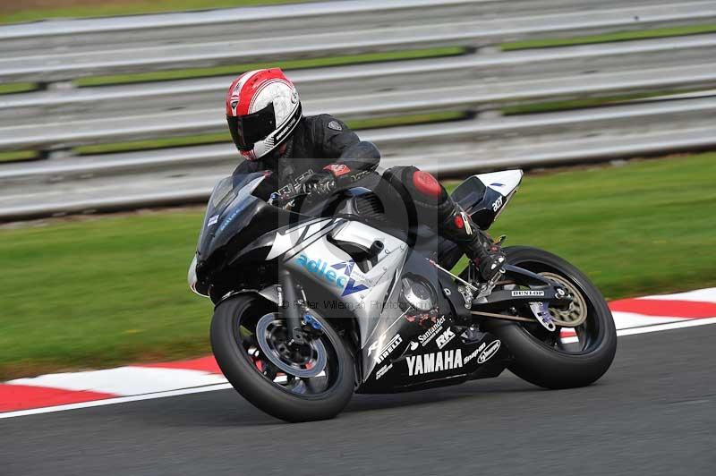 enduro digital images;event digital images;eventdigitalimages;no limits trackdays;oulton no limits trackday;oulton park cheshire;oulton trackday photographs;peter wileman photography;racing digital images;trackday digital images;trackday photos