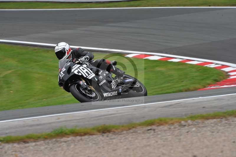 enduro digital images;event digital images;eventdigitalimages;no limits trackdays;oulton no limits trackday;oulton park cheshire;oulton trackday photographs;peter wileman photography;racing digital images;trackday digital images;trackday photos