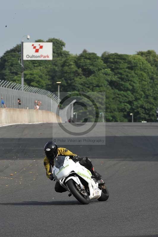 enduro digital images;event digital images;eventdigitalimages;no limits trackdays;oulton no limits trackday;oulton park cheshire;oulton trackday photographs;peter wileman photography;racing digital images;trackday digital images;trackday photos