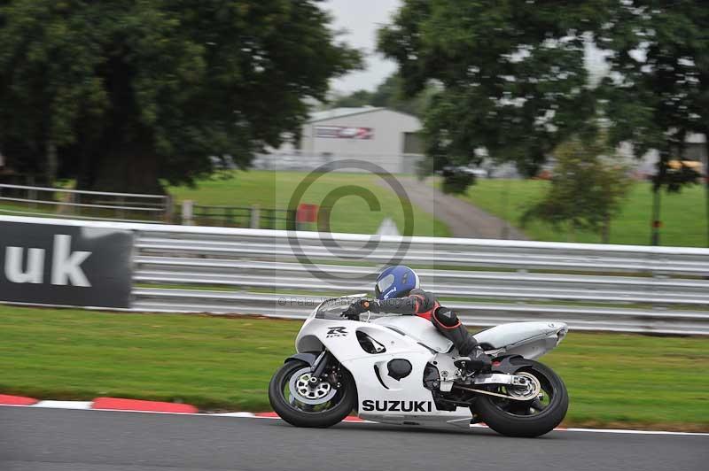 enduro digital images;event digital images;eventdigitalimages;no limits trackdays;oulton no limits trackday;oulton park cheshire;oulton trackday photographs;peter wileman photography;racing digital images;trackday digital images;trackday photos