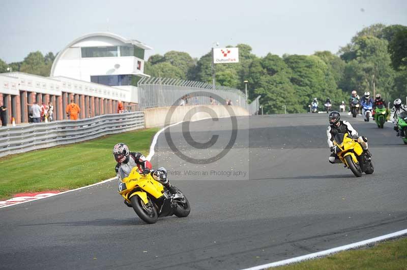 enduro digital images;event digital images;eventdigitalimages;no limits trackdays;oulton no limits trackday;oulton park cheshire;oulton trackday photographs;peter wileman photography;racing digital images;trackday digital images;trackday photos