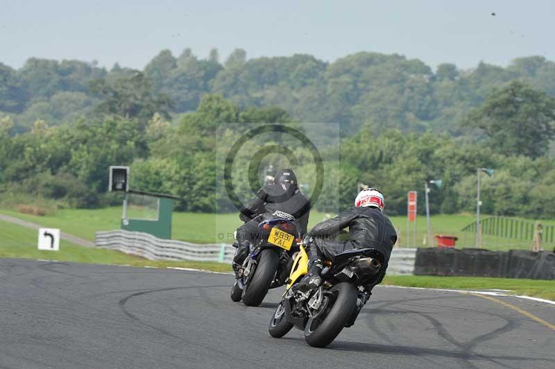 enduro digital images;event digital images;eventdigitalimages;no limits trackdays;oulton no limits trackday;oulton park cheshire;oulton trackday photographs;peter wileman photography;racing digital images;trackday digital images;trackday photos