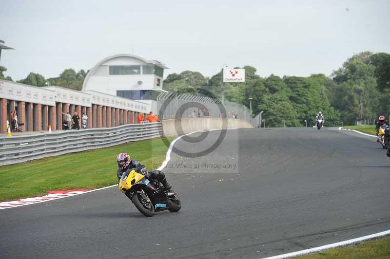 enduro digital images;event digital images;eventdigitalimages;no limits trackdays;oulton no limits trackday;oulton park cheshire;oulton trackday photographs;peter wileman photography;racing digital images;trackday digital images;trackday photos