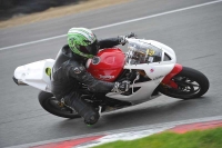 brands-hatch-photographs;brands-no-limits-trackday;cadwell-trackday-photographs;enduro-digital-images;event-digital-images;eventdigitalimages;no-limits-trackdays;peter-wileman-photography;racing-digital-images;trackday-digital-images;trackday-photos