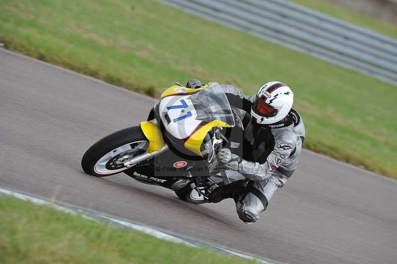 Rockingham no limits trackday;enduro digital images;event digital images;eventdigitalimages;no limits trackdays;peter wileman photography;racing digital images;rockingham raceway northamptonshire;rockingham trackday photographs;trackday digital images;trackday photos