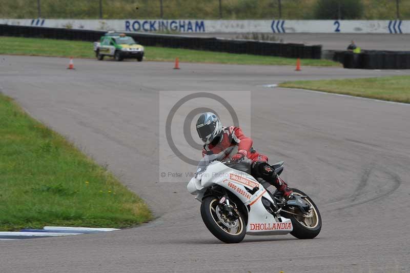 Rockingham no limits trackday;enduro digital images;event digital images;eventdigitalimages;no limits trackdays;peter wileman photography;racing digital images;rockingham raceway northamptonshire;rockingham trackday photographs;trackday digital images;trackday photos