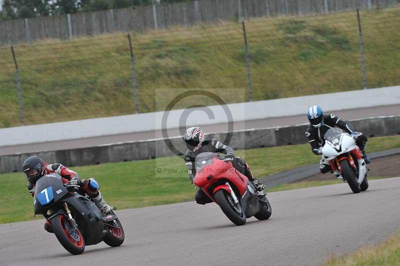 Rockingham no limits trackday;enduro digital images;event digital images;eventdigitalimages;no limits trackdays;peter wileman photography;racing digital images;rockingham raceway northamptonshire;rockingham trackday photographs;trackday digital images;trackday photos