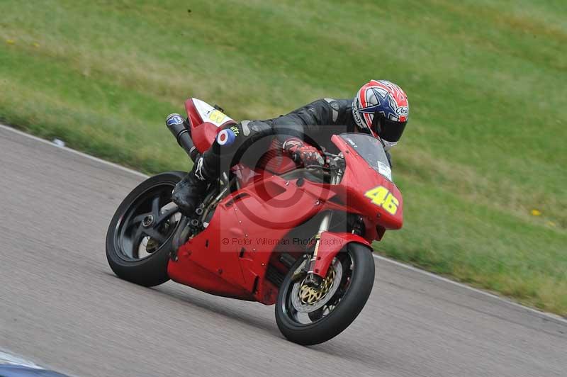 Rockingham no limits trackday;enduro digital images;event digital images;eventdigitalimages;no limits trackdays;peter wileman photography;racing digital images;rockingham raceway northamptonshire;rockingham trackday photographs;trackday digital images;trackday photos