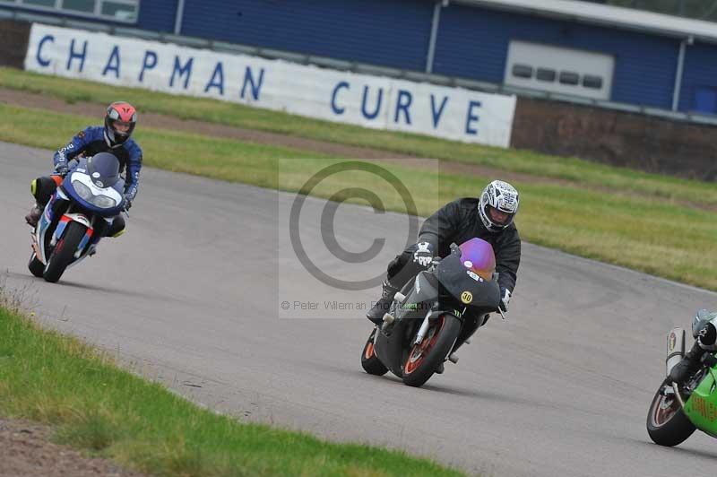 Rockingham no limits trackday;enduro digital images;event digital images;eventdigitalimages;no limits trackdays;peter wileman photography;racing digital images;rockingham raceway northamptonshire;rockingham trackday photographs;trackday digital images;trackday photos