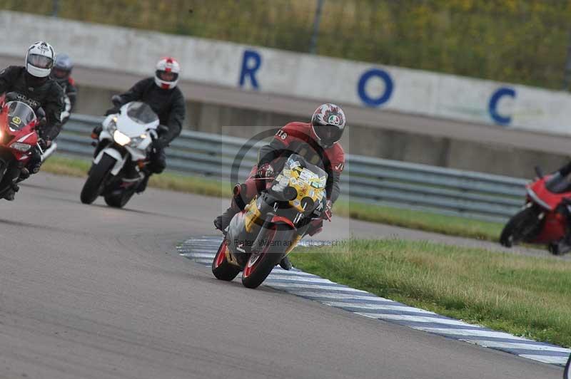 Rockingham no limits trackday;enduro digital images;event digital images;eventdigitalimages;no limits trackdays;peter wileman photography;racing digital images;rockingham raceway northamptonshire;rockingham trackday photographs;trackday digital images;trackday photos