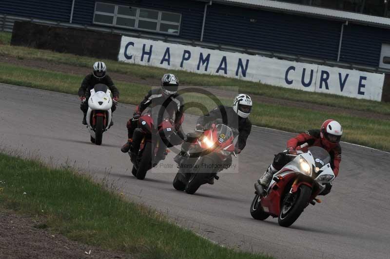 Rockingham no limits trackday;enduro digital images;event digital images;eventdigitalimages;no limits trackdays;peter wileman photography;racing digital images;rockingham raceway northamptonshire;rockingham trackday photographs;trackday digital images;trackday photos