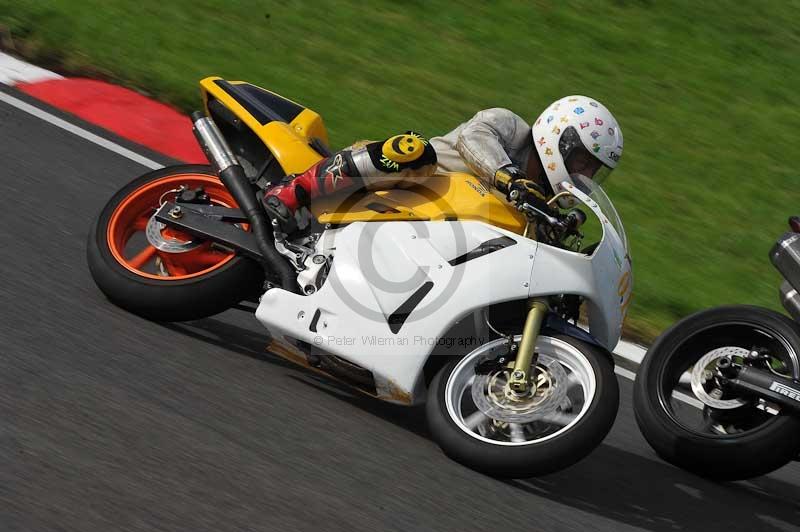 cadwell no limits trackday;cadwell park;cadwell park photographs;cadwell trackday photographs;enduro digital images;event digital images;eventdigitalimages;no limits trackdays;peter wileman photography;racing digital images;trackday digital images;trackday photos