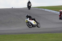 anglesey;brands-hatch;cadwell-park;croft;donington-park;enduro-digital-images;event-digital-images;eventdigitalimages;mallory;no-limits;oulton-park;peter-wileman-photography;racing-digital-images;silverstone;snetterton;trackday-digital-images;trackday-photos;welsh-2-day-enduro