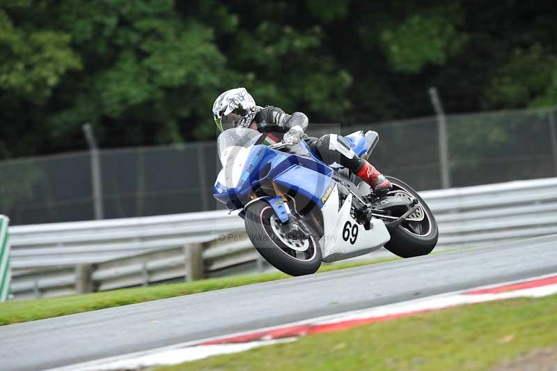 enduro digital images;event digital images;eventdigitalimages;no limits trackdays;oulton no limits trackday;oulton park cheshire;oulton trackday photographs;peter wileman photography;racing digital images;trackday digital images;trackday photos