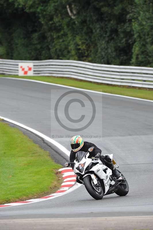 enduro digital images;event digital images;eventdigitalimages;no limits trackdays;oulton no limits trackday;oulton park cheshire;oulton trackday photographs;peter wileman photography;racing digital images;trackday digital images;trackday photos