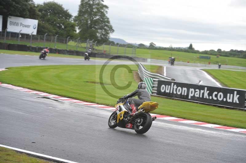 enduro digital images;event digital images;eventdigitalimages;no limits trackdays;oulton no limits trackday;oulton park cheshire;oulton trackday photographs;peter wileman photography;racing digital images;trackday digital images;trackday photos