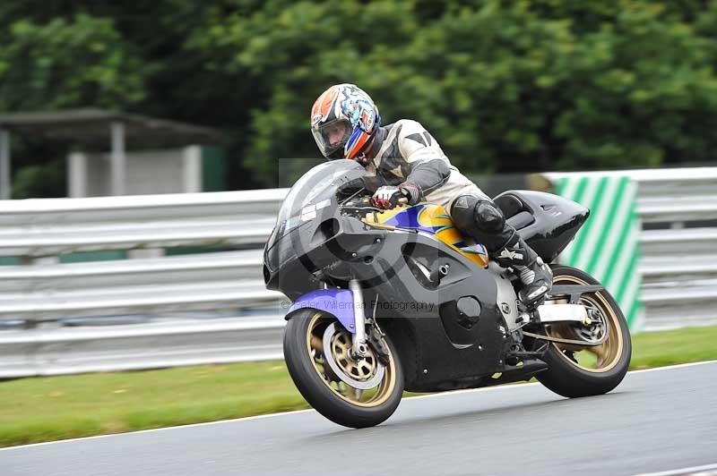 enduro digital images;event digital images;eventdigitalimages;no limits trackdays;oulton no limits trackday;oulton park cheshire;oulton trackday photographs;peter wileman photography;racing digital images;trackday digital images;trackday photos