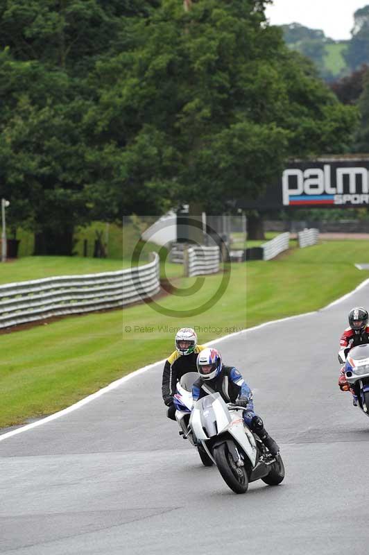 enduro digital images;event digital images;eventdigitalimages;no limits trackdays;oulton no limits trackday;oulton park cheshire;oulton trackday photographs;peter wileman photography;racing digital images;trackday digital images;trackday photos
