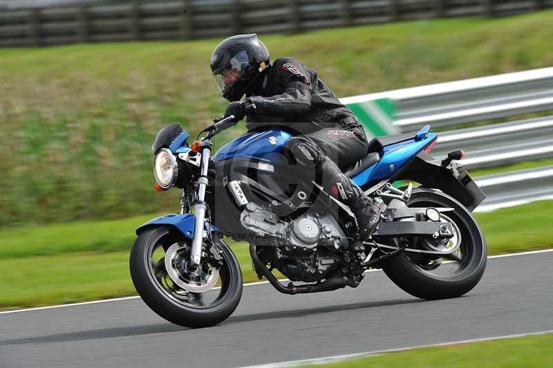 enduro digital images;event digital images;eventdigitalimages;no limits trackdays;oulton no limits trackday;oulton park cheshire;oulton trackday photographs;peter wileman photography;racing digital images;trackday digital images;trackday photos