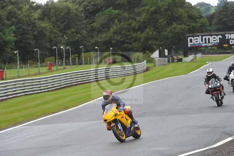 enduro digital images;event digital images;eventdigitalimages;no limits trackdays;oulton no limits trackday;oulton park cheshire;oulton trackday photographs;peter wileman photography;racing digital images;trackday digital images;trackday photos