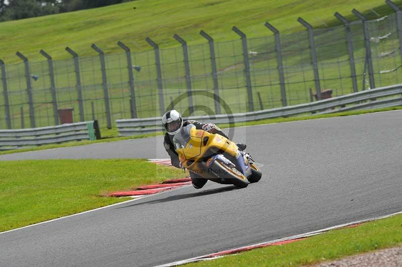 enduro digital images;event digital images;eventdigitalimages;no limits trackdays;oulton no limits trackday;oulton park cheshire;oulton trackday photographs;peter wileman photography;racing digital images;trackday digital images;trackday photos