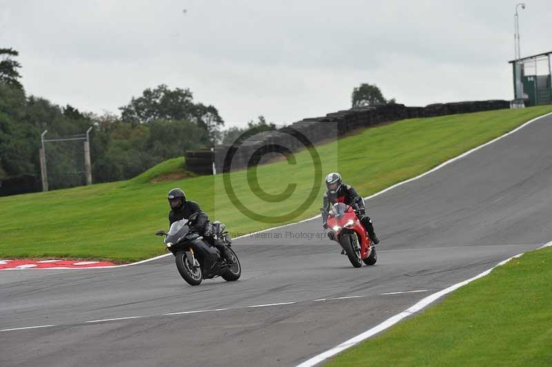 enduro digital images;event digital images;eventdigitalimages;no limits trackdays;oulton no limits trackday;oulton park cheshire;oulton trackday photographs;peter wileman photography;racing digital images;trackday digital images;trackday photos