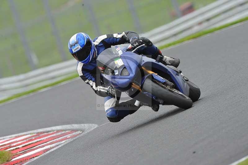 enduro digital images;event digital images;eventdigitalimages;no limits trackdays;oulton no limits trackday;oulton park cheshire;oulton trackday photographs;peter wileman photography;racing digital images;trackday digital images;trackday photos