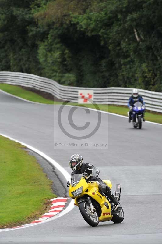 enduro digital images;event digital images;eventdigitalimages;no limits trackdays;oulton no limits trackday;oulton park cheshire;oulton trackday photographs;peter wileman photography;racing digital images;trackday digital images;trackday photos
