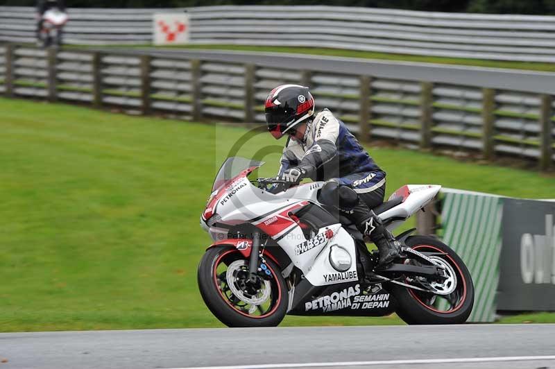 enduro digital images;event digital images;eventdigitalimages;no limits trackdays;oulton no limits trackday;oulton park cheshire;oulton trackday photographs;peter wileman photography;racing digital images;trackday digital images;trackday photos