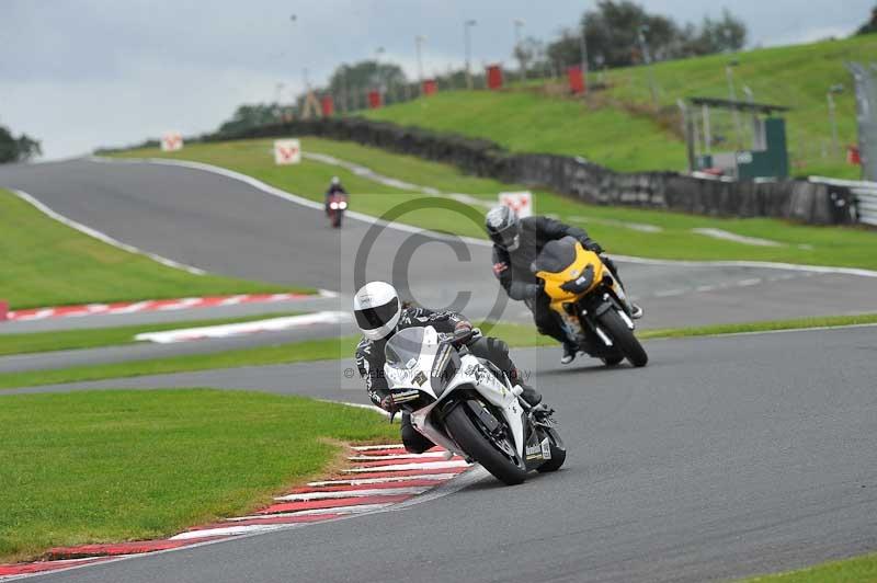 enduro digital images;event digital images;eventdigitalimages;no limits trackdays;oulton no limits trackday;oulton park cheshire;oulton trackday photographs;peter wileman photography;racing digital images;trackday digital images;trackday photos