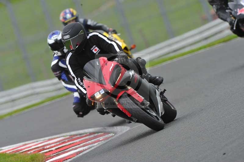 enduro digital images;event digital images;eventdigitalimages;no limits trackdays;oulton no limits trackday;oulton park cheshire;oulton trackday photographs;peter wileman photography;racing digital images;trackday digital images;trackday photos