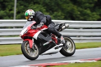 enduro-digital-images;event-digital-images;eventdigitalimages;no-limits-trackdays;oulton-no-limits-trackday;oulton-park-cheshire;oulton-trackday-photographs;peter-wileman-photography;racing-digital-images;trackday-digital-images;trackday-photos