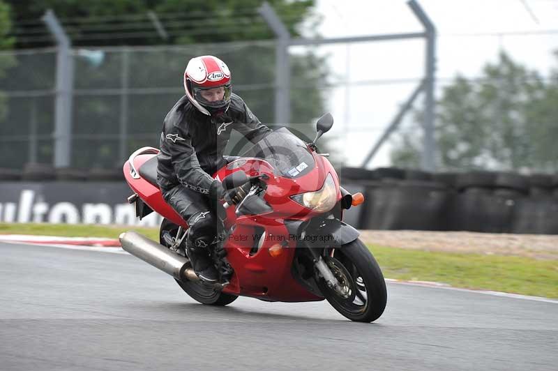 enduro digital images;event digital images;eventdigitalimages;no limits trackdays;oulton no limits trackday;oulton park cheshire;oulton trackday photographs;peter wileman photography;racing digital images;trackday digital images;trackday photos