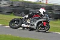 Motorcycle-action-photographs;anglesey-circuit;anglesey-trackday-photographs;event-digital-images;eventdigitalimages;no-limits-trackday;oulton-park-circuit-cheshire;peter-wileman-photography;trackday;trackday-digital-images;trackday-photos;ty-croes-circuit-wales