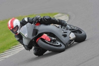 Motorcycle-action-photographs;anglesey-circuit;anglesey-trackday-photographs;event-digital-images;eventdigitalimages;no-limits-trackday;oulton-park-circuit-cheshire;peter-wileman-photography;trackday;trackday-digital-images;trackday-photos;ty-croes-circuit-wales
