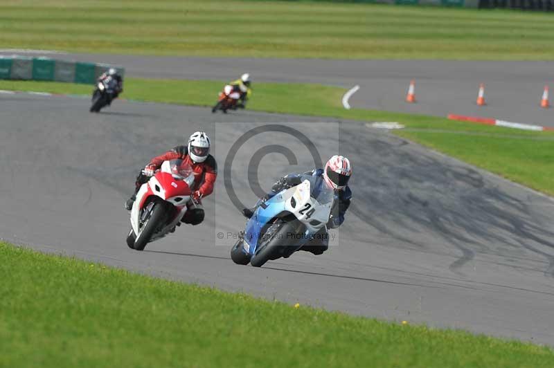Motorcycle action photographs;anglesey circuit;anglesey trackday photographs;event digital images;eventdigitalimages;no limits trackday;oulton park circuit cheshire;peter wileman photography;trackday;trackday digital images;trackday photos;ty croes circuit wales
