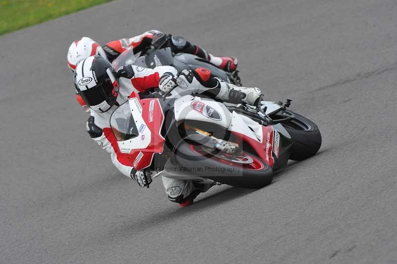 Motorcycle action photographs;anglesey circuit;anglesey trackday photographs;event digital images;eventdigitalimages;no limits trackday;oulton park circuit cheshire;peter wileman photography;trackday;trackday digital images;trackday photos;ty croes circuit wales