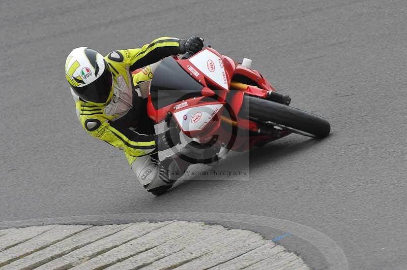 Motorcycle action photographs;anglesey circuit;anglesey trackday photographs;event digital images;eventdigitalimages;no limits trackday;oulton park circuit cheshire;peter wileman photography;trackday;trackday digital images;trackday photos;ty croes circuit wales
