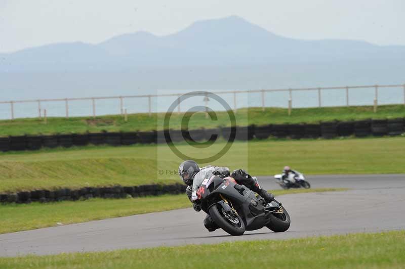 Motorcycle action photographs;anglesey circuit;anglesey trackday photographs;event digital images;eventdigitalimages;no limits trackday;oulton park circuit cheshire;peter wileman photography;trackday;trackday digital images;trackday photos;ty croes circuit wales