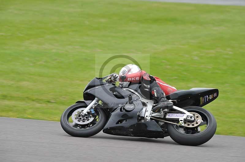 Motorcycle action photographs;anglesey circuit;anglesey trackday photographs;event digital images;eventdigitalimages;no limits trackday;oulton park circuit cheshire;peter wileman photography;trackday;trackday digital images;trackday photos;ty croes circuit wales