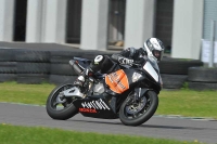 Motorcycle-action-photographs;anglesey-circuit;anglesey-trackday-photographs;event-digital-images;eventdigitalimages;no-limits-trackday;oulton-park-circuit-cheshire;peter-wileman-photography;trackday;trackday-digital-images;trackday-photos;ty-croes-circuit-wales